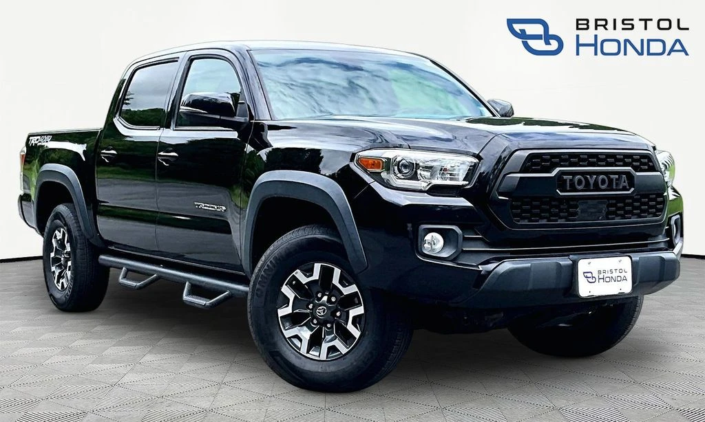 2020 Toyota Tacoma photo 1