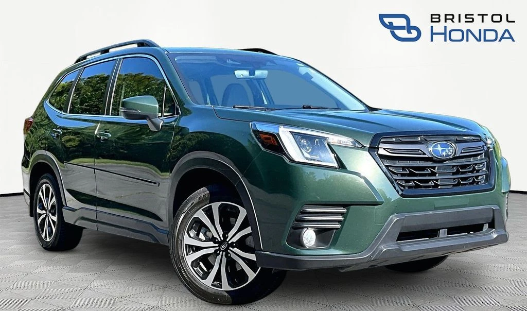2023 Subaru Forester photo 1