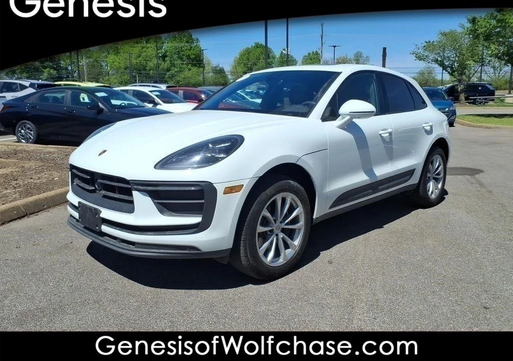 2025 Porsche Macan