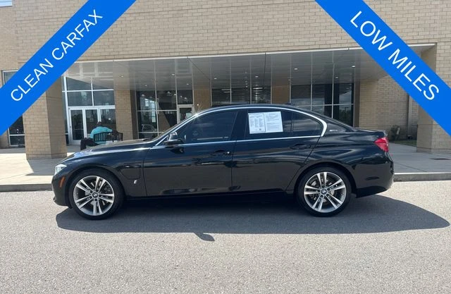 2018 BMW 3 Series photo 1