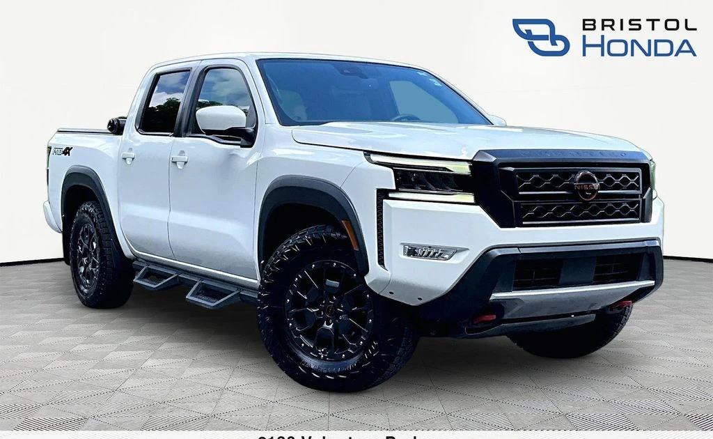 2022 Nissan Frontier photo 1