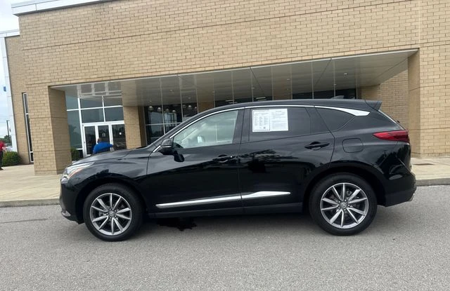 2023 Acura RDX photo 1