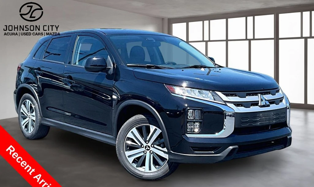 2025 Mitsubishi Outlander Sport photo 1