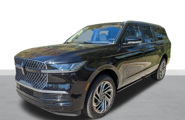 2025 Lincoln Navigator L