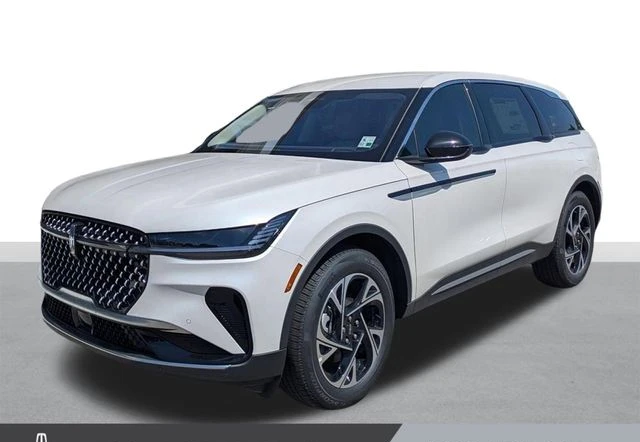 2026 Lincoln Nautilus photo 1
