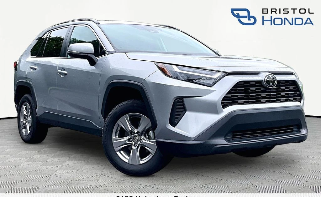 2025 Toyota RAV4 photo 1