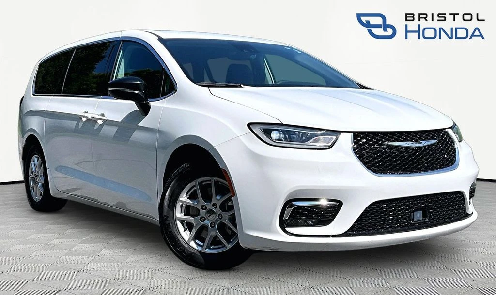 2024 Chrysler Pacifica