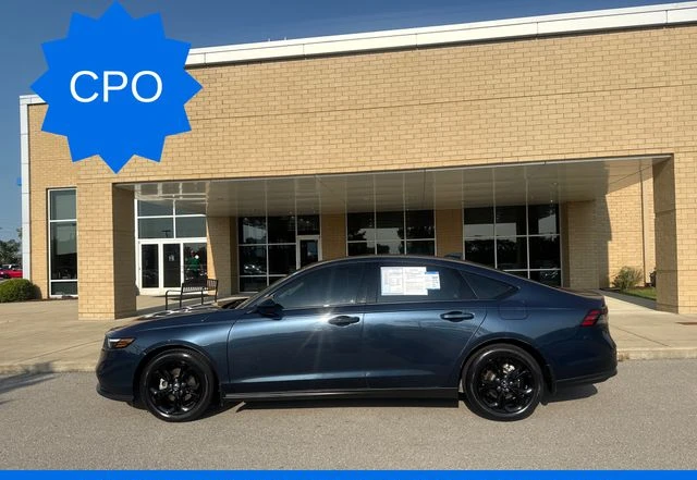 2025 Honda Accord photo 1