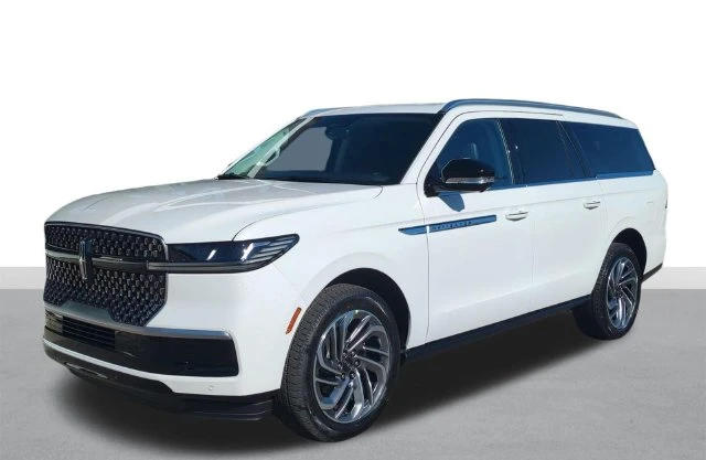 2027 Lincoln Navigator L